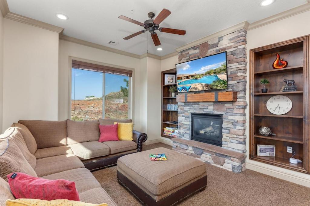 Coral Springs Resort H2 Brand New Home, Community Pool, Outdoor Fireplace, And Near Sand Hollow ワシントン エクステリア 写真