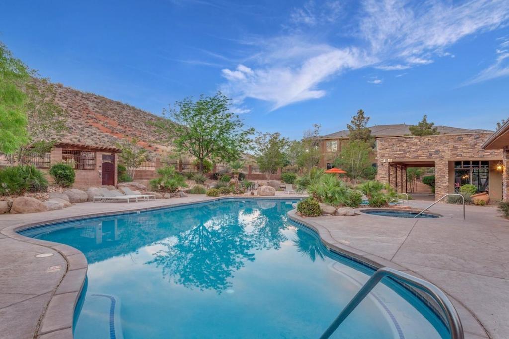 Coral Springs Resort H2 Brand New Home, Community Pool, Outdoor Fireplace, And Near Sand Hollow ワシントン エクステリア 写真